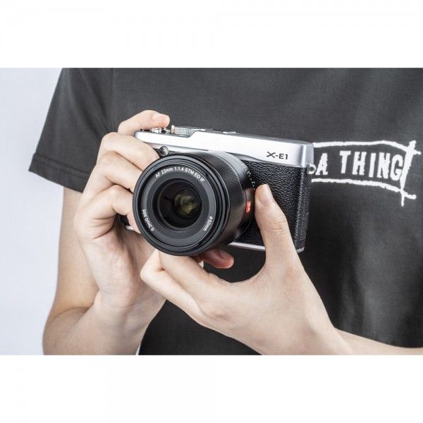 Объектив Viltrox AF 23mm f/1.4 XF для камер FUJIFILM X