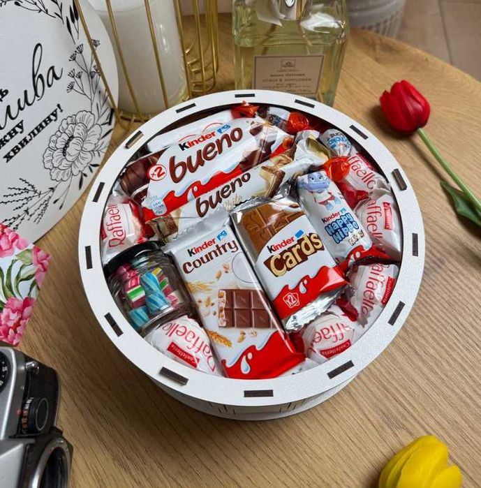 Солодкий бокс, Солодкий подарунок, Кіндер бокс, Подарок девушке, маме