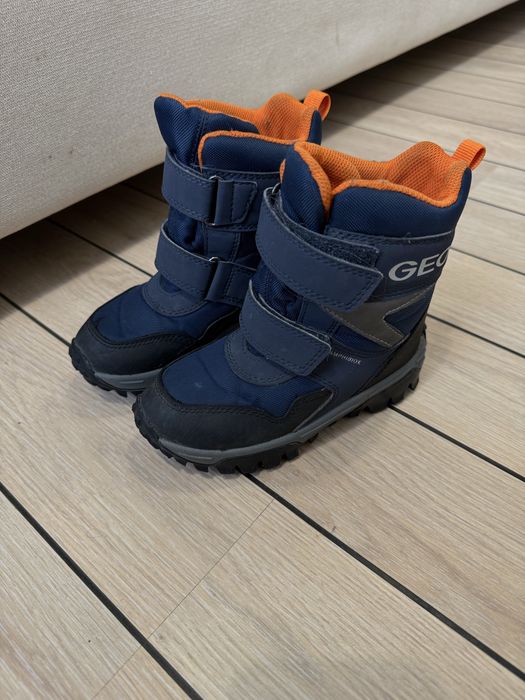 Дитячі черевики Geox 25 розмір