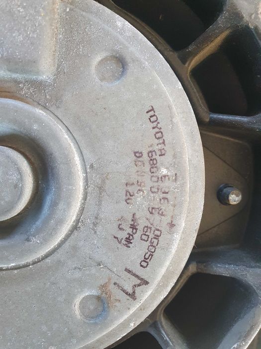 Chłodnica wentylatory intercooler Toyota Avensis t25 2 II 2.2 d4d 177
