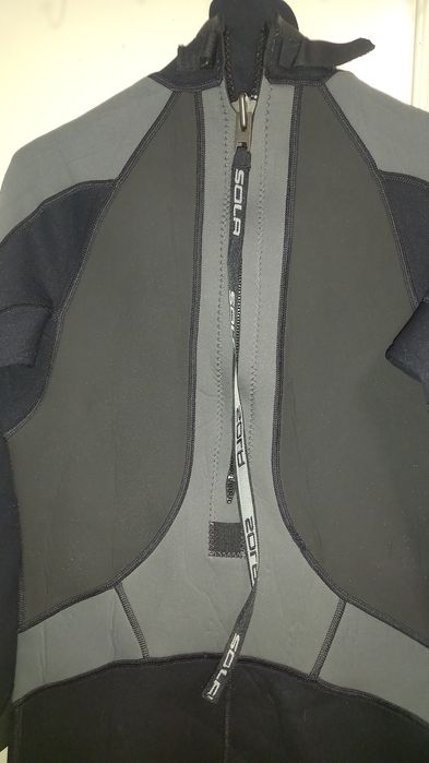 Fato térmico de natação