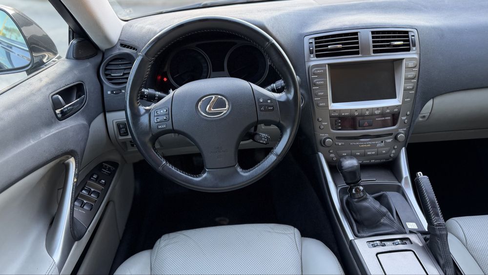 LEXUS IS 220 DIESEL 177 CAVALOS NACIONAL 1 DONO