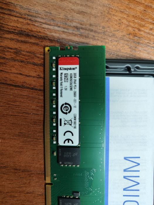 Пам'ять для серверів  Kingston DDR4, 32 GB, 2666MHz, CL19 (KSM26ED8/32