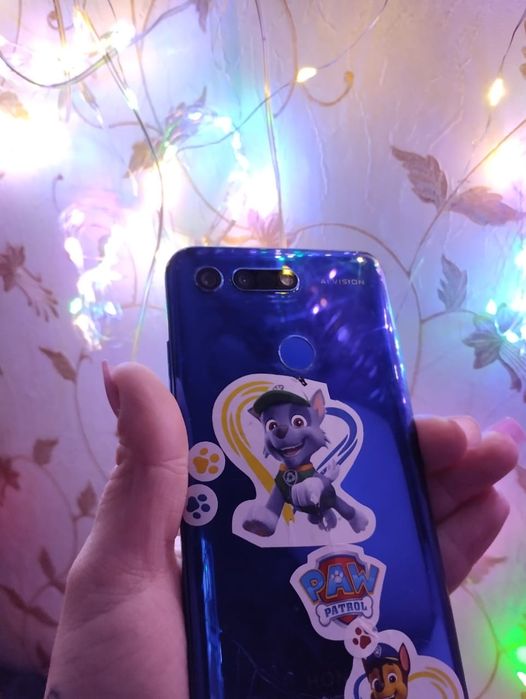 Honor View 20 6/128gb