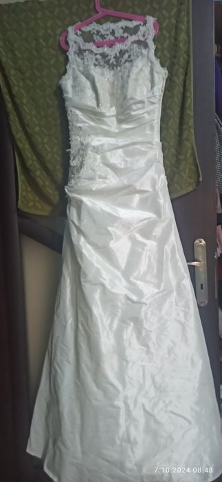 Piękna suknia ślubna Margarett