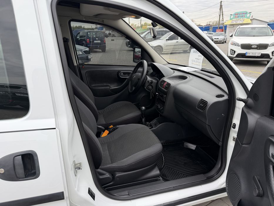 Продам Opel Combo