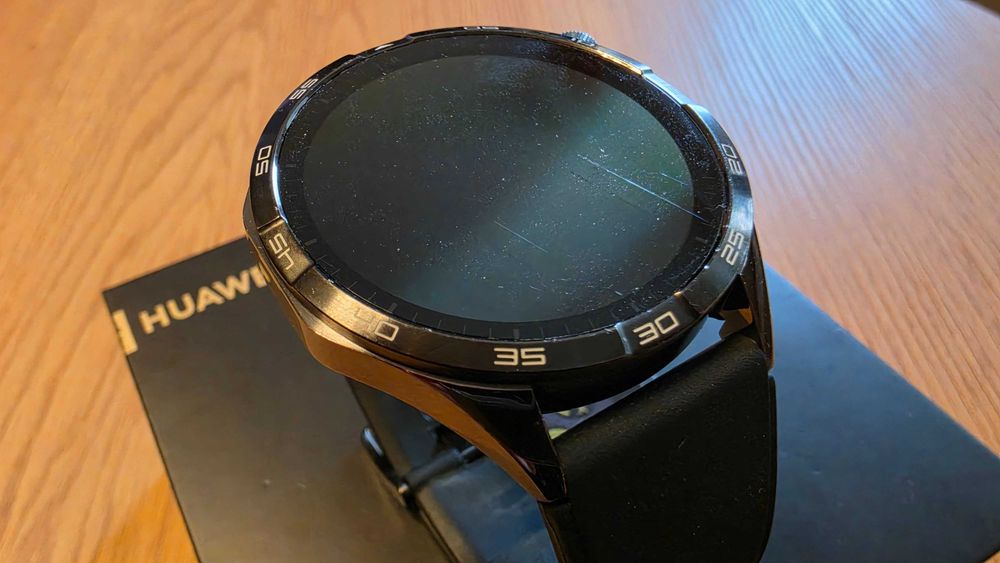 Huawei Watch GT 4 BDB stan
