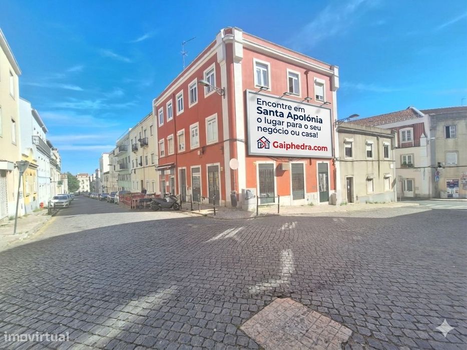 Imóvel Comercial em São Vicente, Lisboa