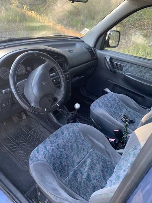 Citroën Berlingo 1.9D de 1997, bem estimada!