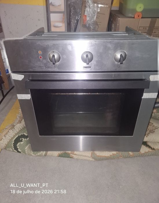 Forno eletrico Zanussi