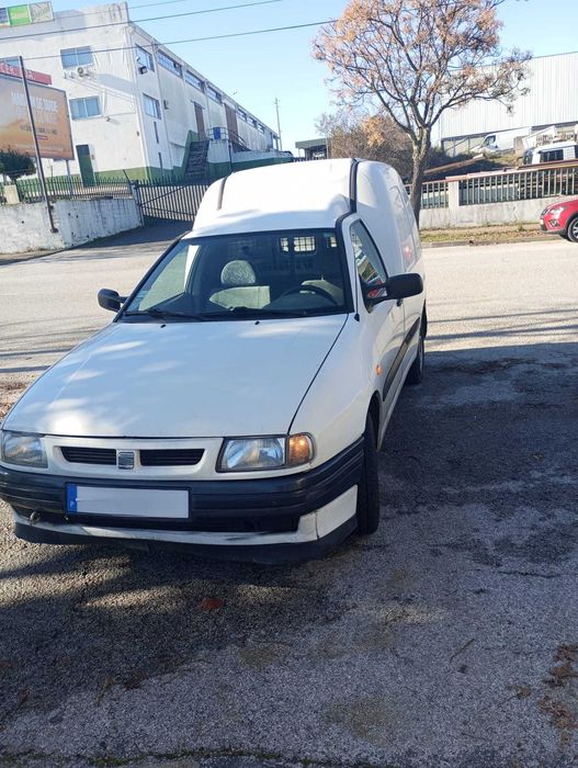 Seat Inca 1900, Impecável