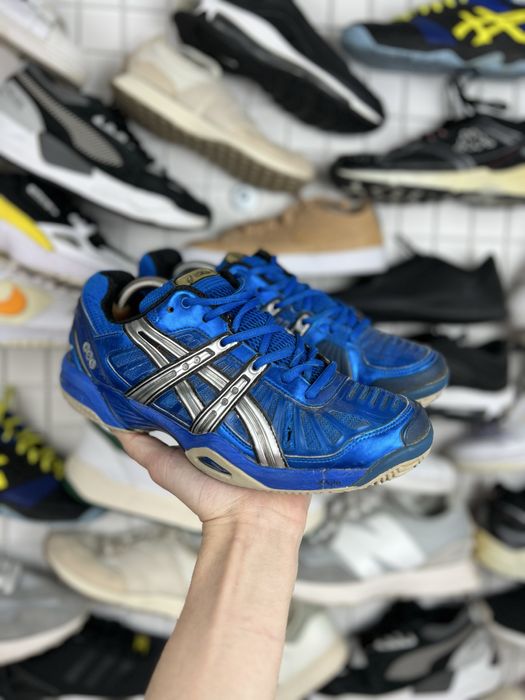 Кроссовки Asics р(40.5)