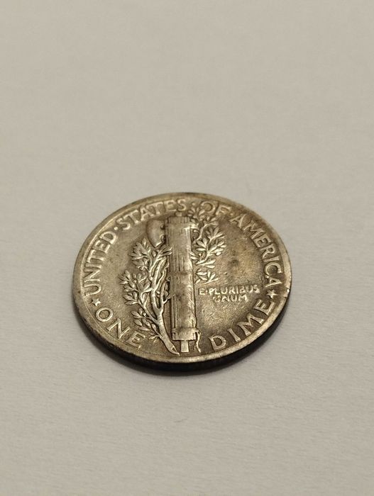 Sprzedam monetę USA  One Dime 1942r. Mercury - srebro
