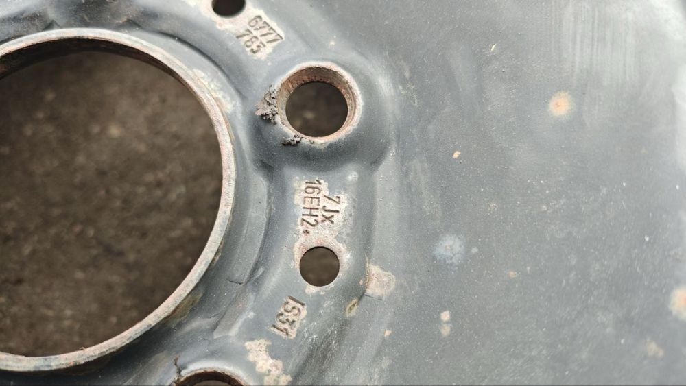 Диски r16 від бмв е91 2011 року