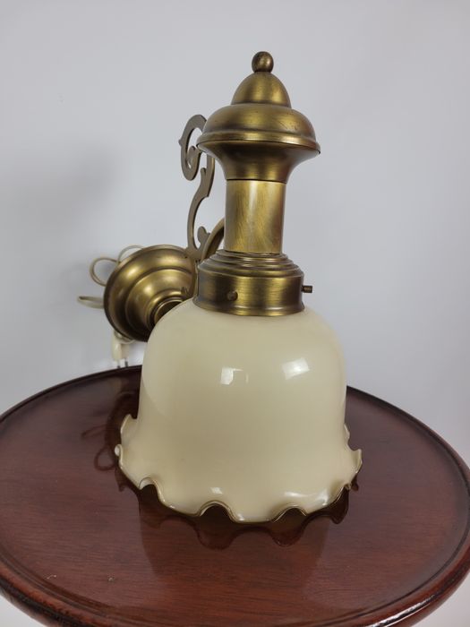 Kinkiet vintage konwalia