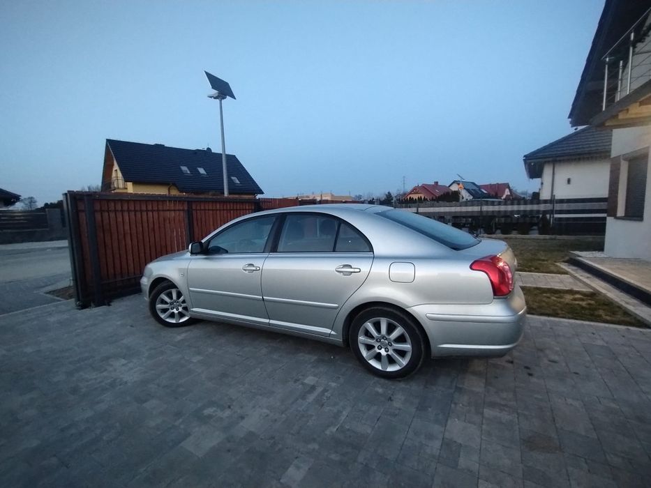Toyota avensis t25 1.8