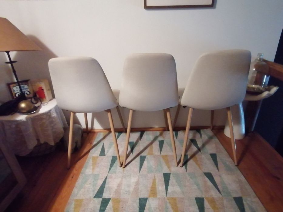 Conjunto de 3 cadeiras estofadas