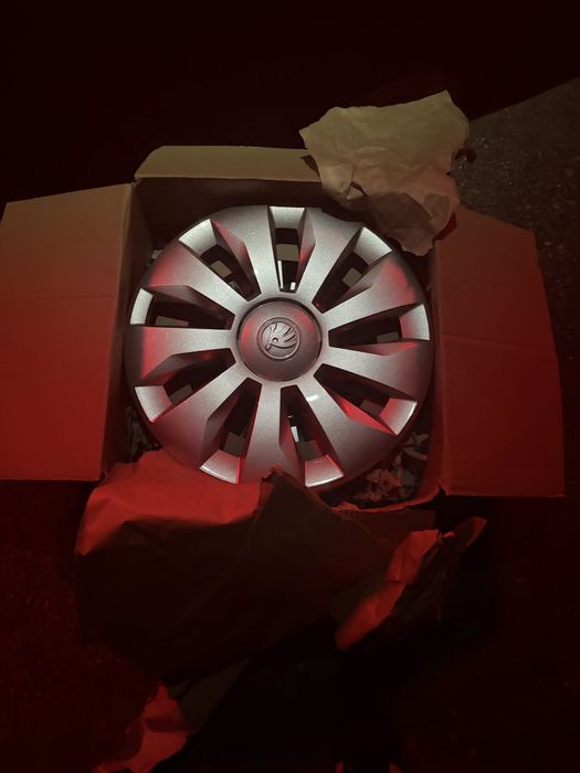 2 szt kołpak Skoda Fabia 15”, 6VA 601 147 A