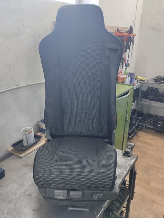 Продам пневмо сидіння пілот [Pilot] Івеко [Iveco].
