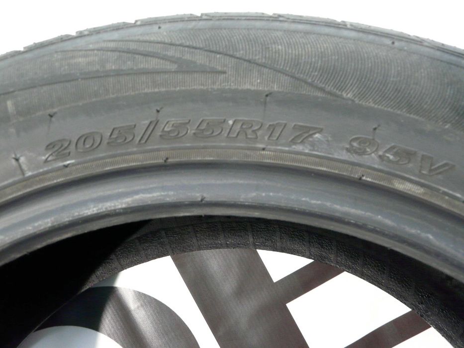 Opony letnie x2 205/55R17 Nexen #H028