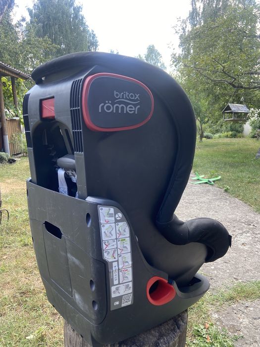 Дитяче автокрісло Britax Römer King II LS (9-18 кг)