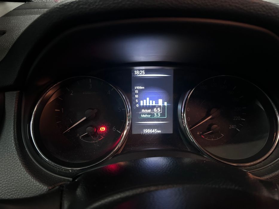 Nissan Qashqai 1.5 dCi 2014 – Excelente Estado