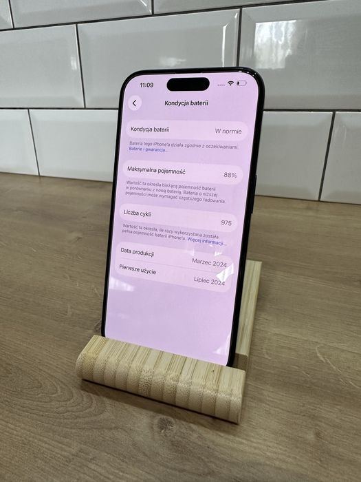 iPhone 15 PRO 128GB 88% baterii