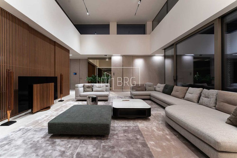 Продажа нового современного дома с бассейном Плюты Конча Заспа без %