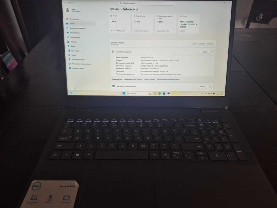 Laptop poleasingowy DELL 15'