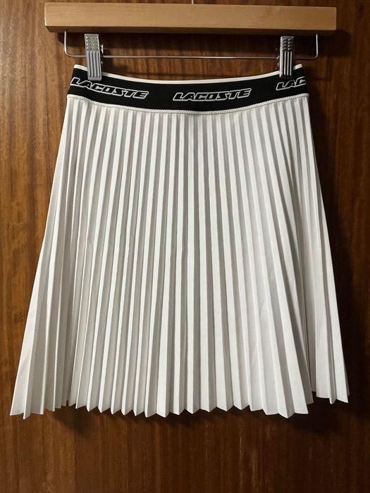 Saia Lacoste Original