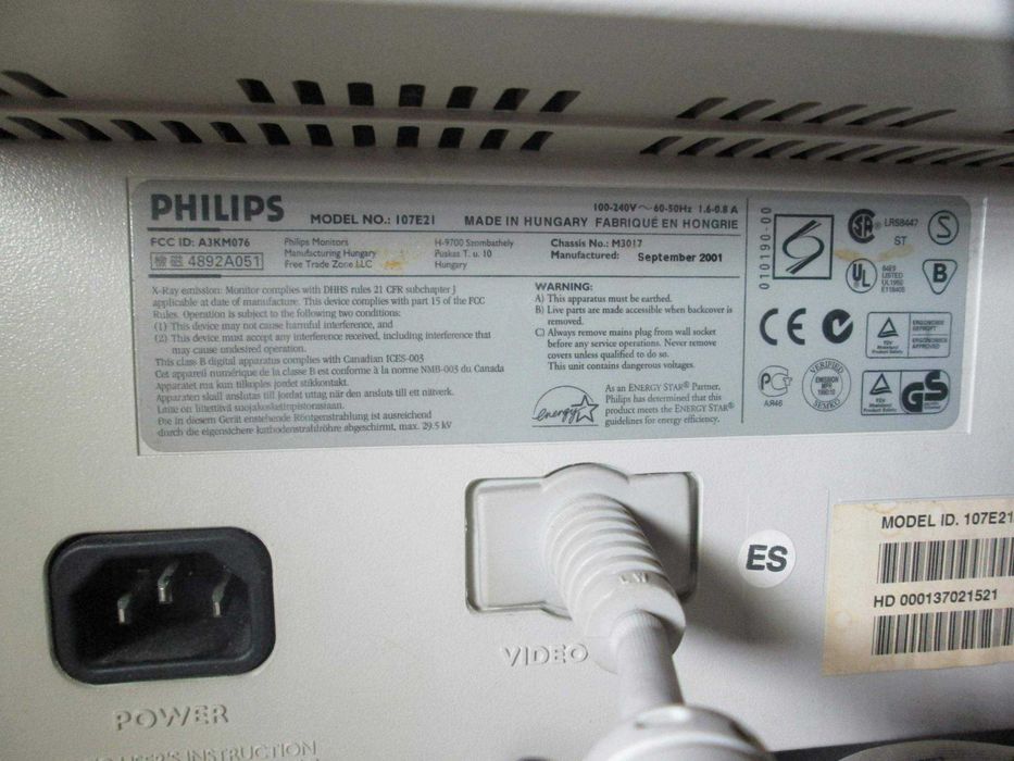 Stary komputer AT Retro Gaming AMD K6-2 400, 128mb, W98 SE,Philips17''