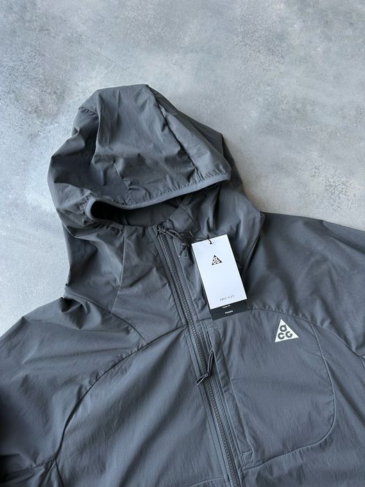 Оригінальна чоловіча куртка вітровка Nike ACG Five Towers Jacket Anthracite