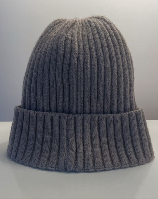 Gorro bege com interior em pêlo – super confortável