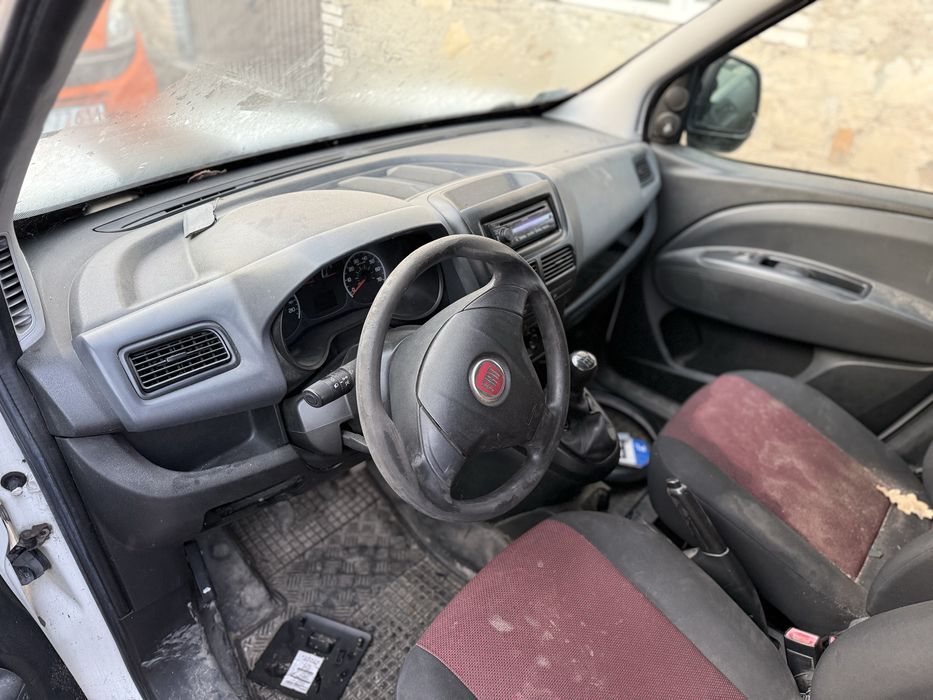 Fiat Doblo II cargo 1,3 jtd na części