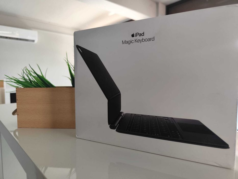 APPLE MAGIC KEYBOARD
