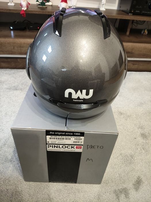 Vendo capacete da marca Nau