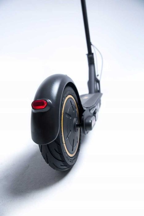 Электрический самокат Ninebot MAX G30P