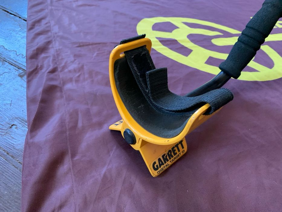 Металошукач Garrett ACE 400i. Металлоичкатель Гарретт Асе