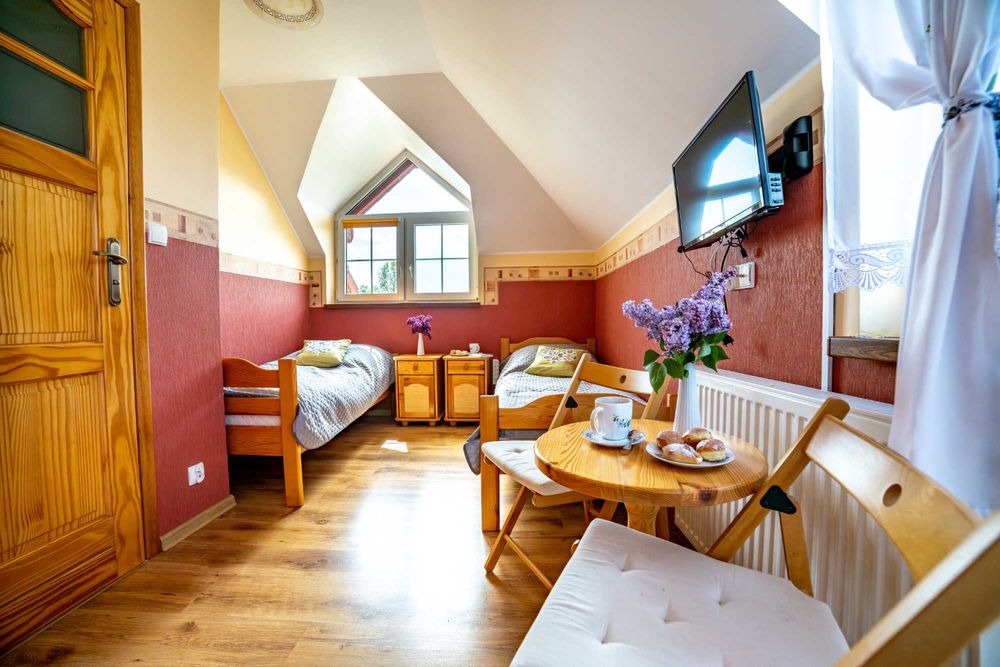 DOM NA KASZUBACH NA WYŁĄCZNOŚĆ max. 22 osób, blisko Wieżycy, kuligi!