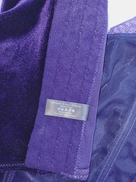 Корсет оксамитовий ann summers  розмір 36-38