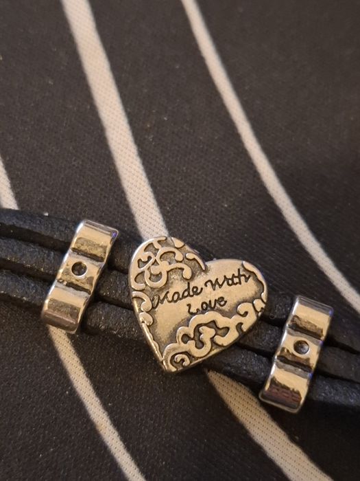 Pulseira tiras de couro