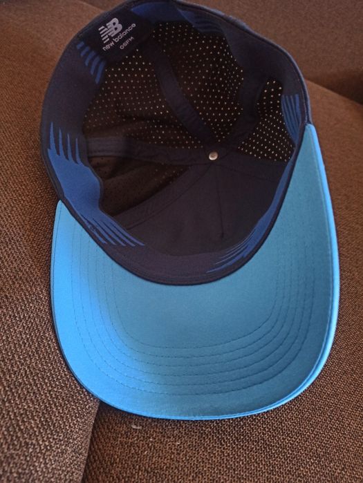 Продам тенниски Under Armour+ экипировка Динамо Киев оригинал