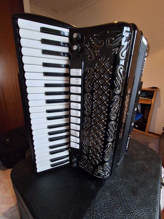 Acordeão Stradella Loreto Super