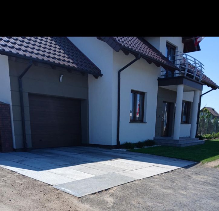 Odpady kamienne  na ścieżkę