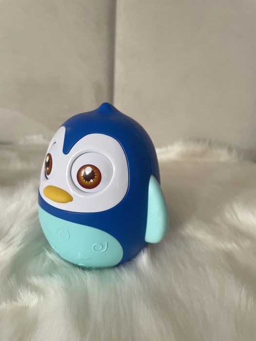 Fisher Price Zabawka bujaczek Wańka Wstańka Pingwinek mix niemowlak