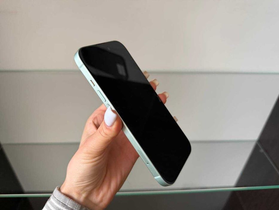 iPhone 15 128 Gb Neverlock / Магазин + Гарантія