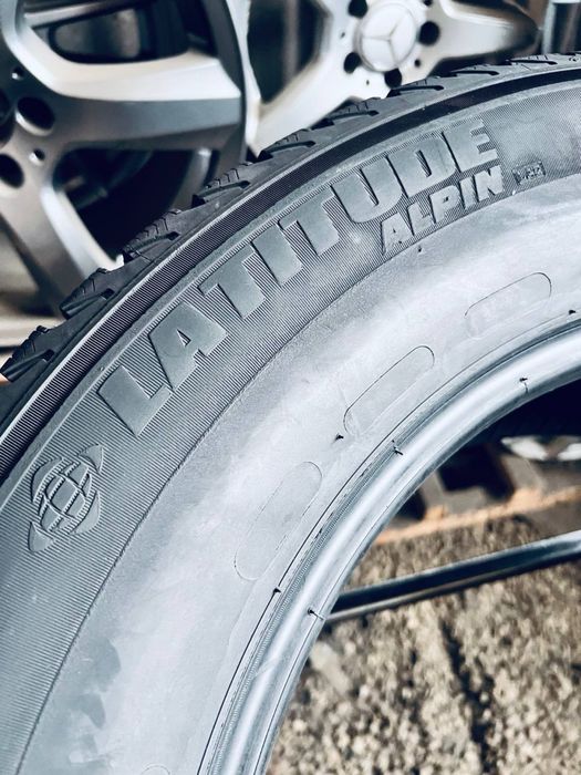 Шини Резина Зимові 255 60 18 Michelin Latitude Alpin 4шт
