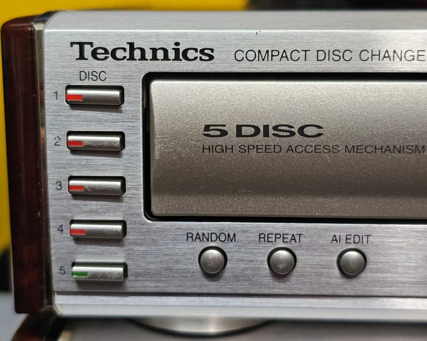 Technics Compact Disc Player SL-HD81. SPRAWNA. wysyłka kurierska 15 zł