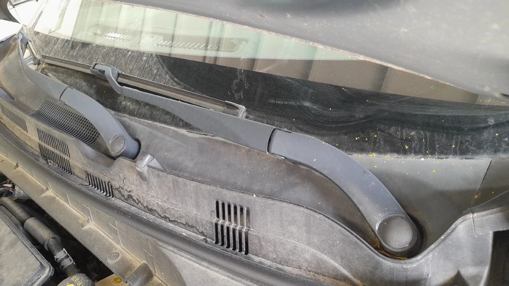 Haste / braço de escova limpa vidros frente esquerda HYUNDAI Kauai (OS