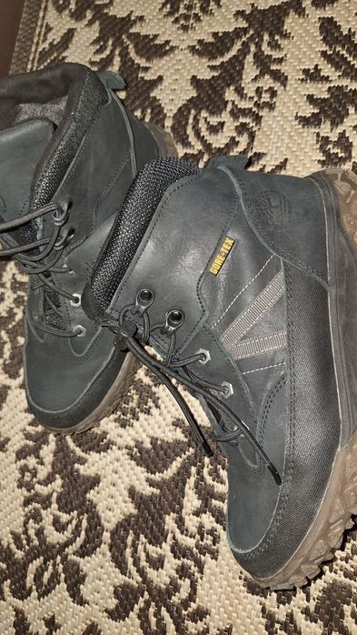 Зимові черевики. Для хлопчаків.